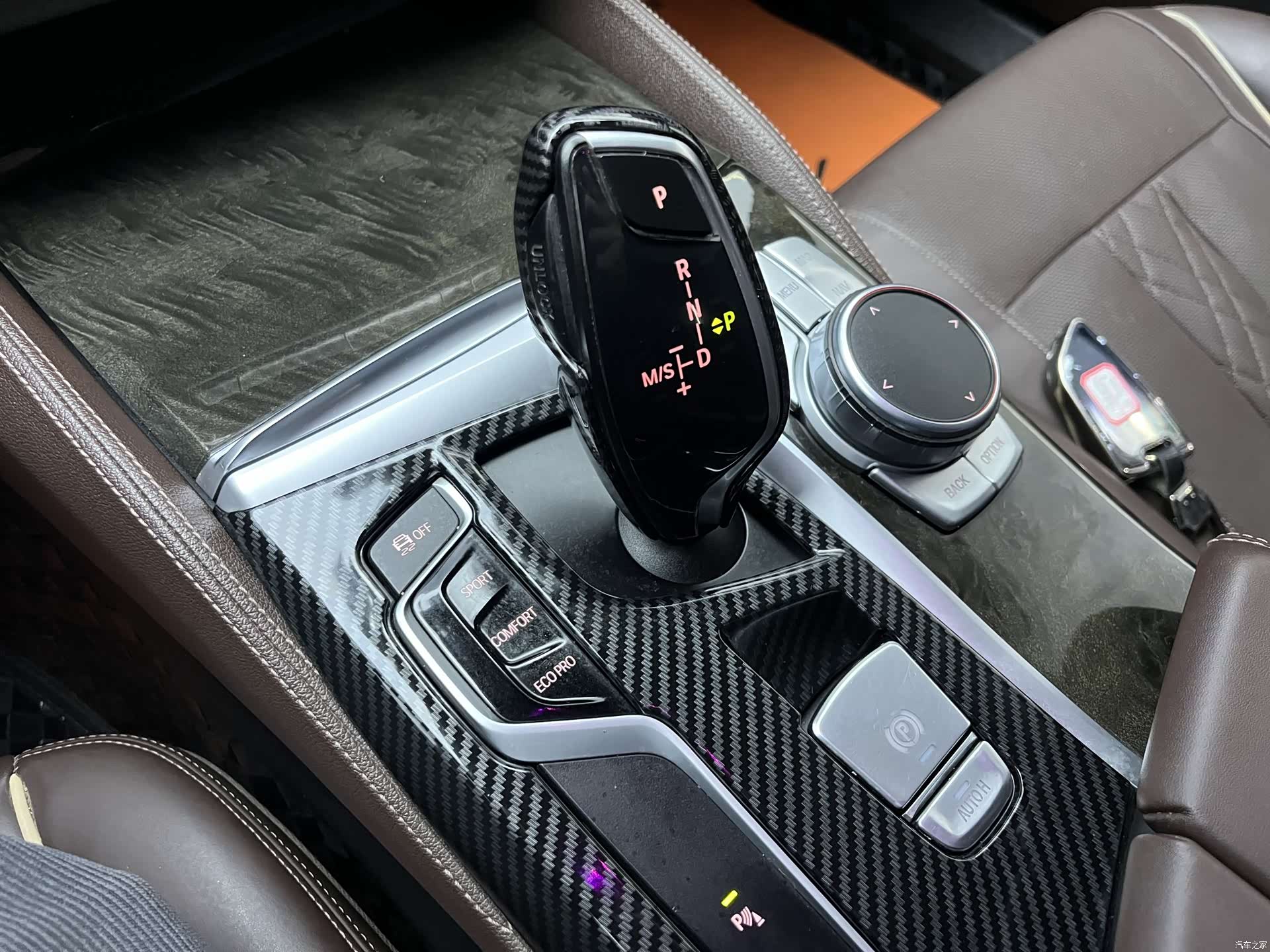 BMW 5 Series, 2017 11