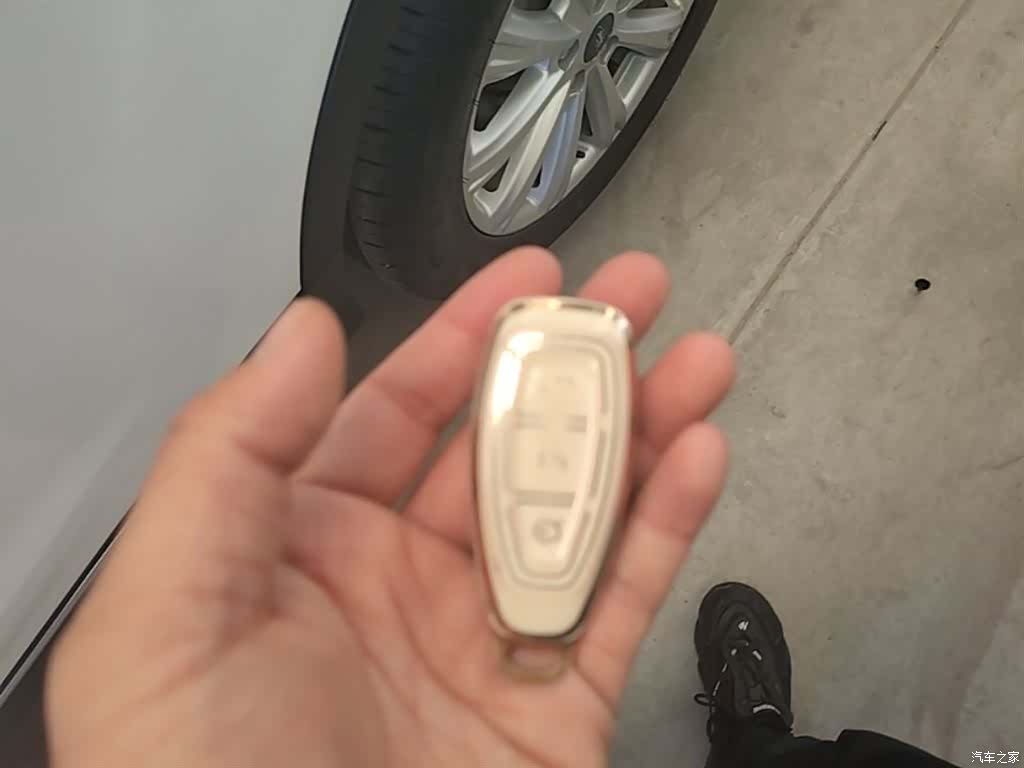 Ford Kuga, 2018 9