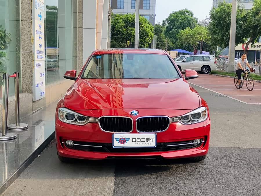 BMW 3 Series 2015, фото 2