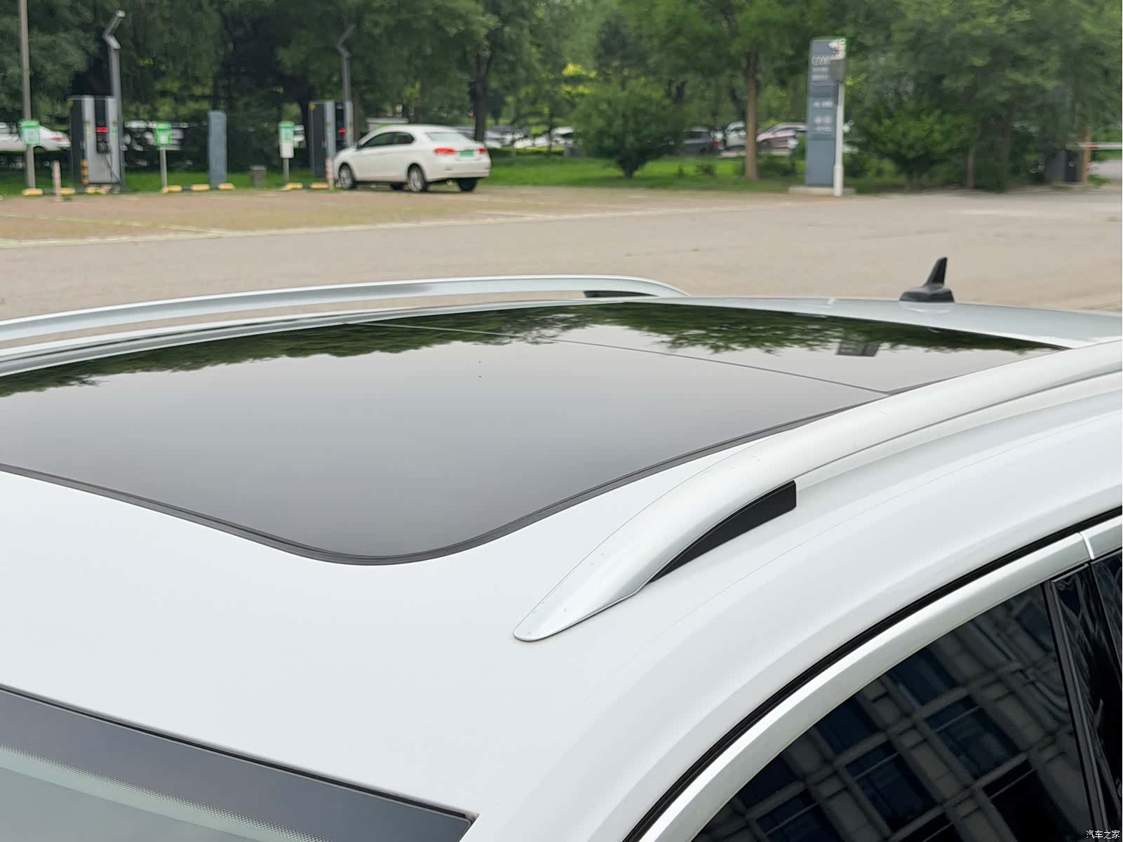 Volkswagen T-ROC, 2019 25