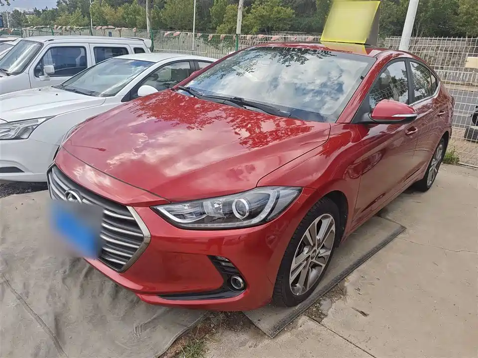 Hyundai Lead
