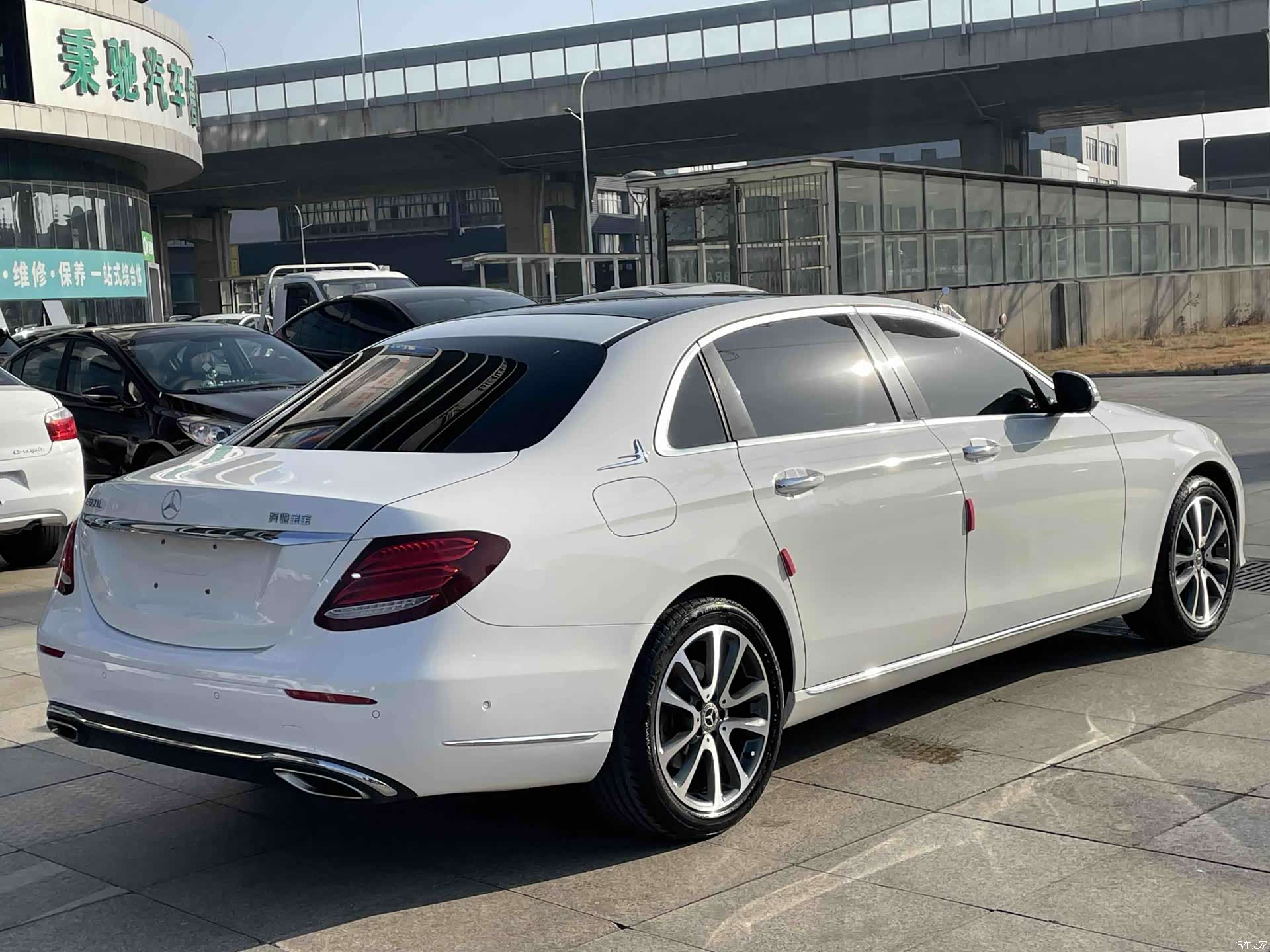 Mercedes-Benz E-Class, 2017 30