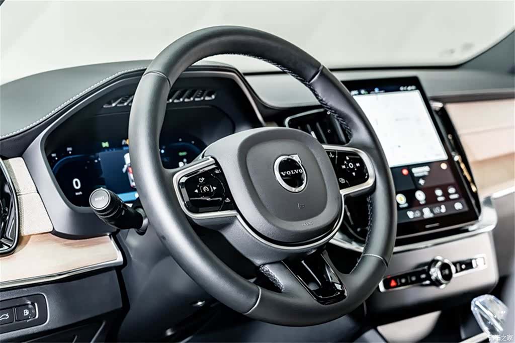 Volvo XC90, 2026 11