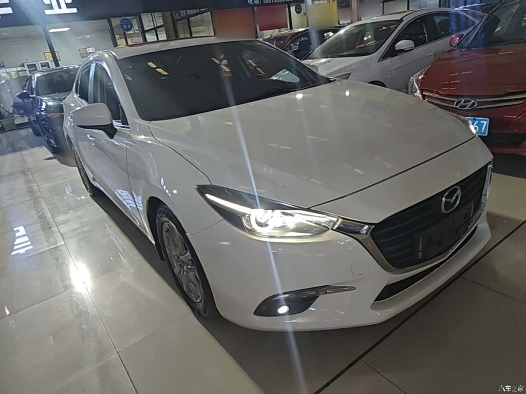 Mazda Mazda3, 2017 4