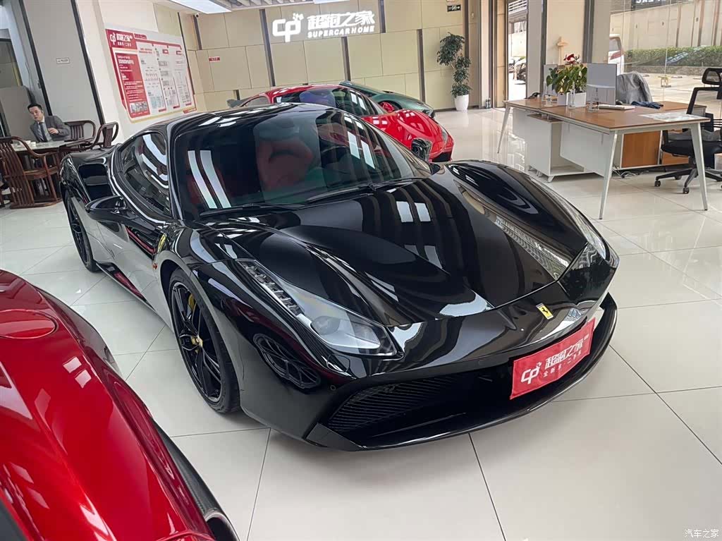 Ferrari 488, 2016 3
