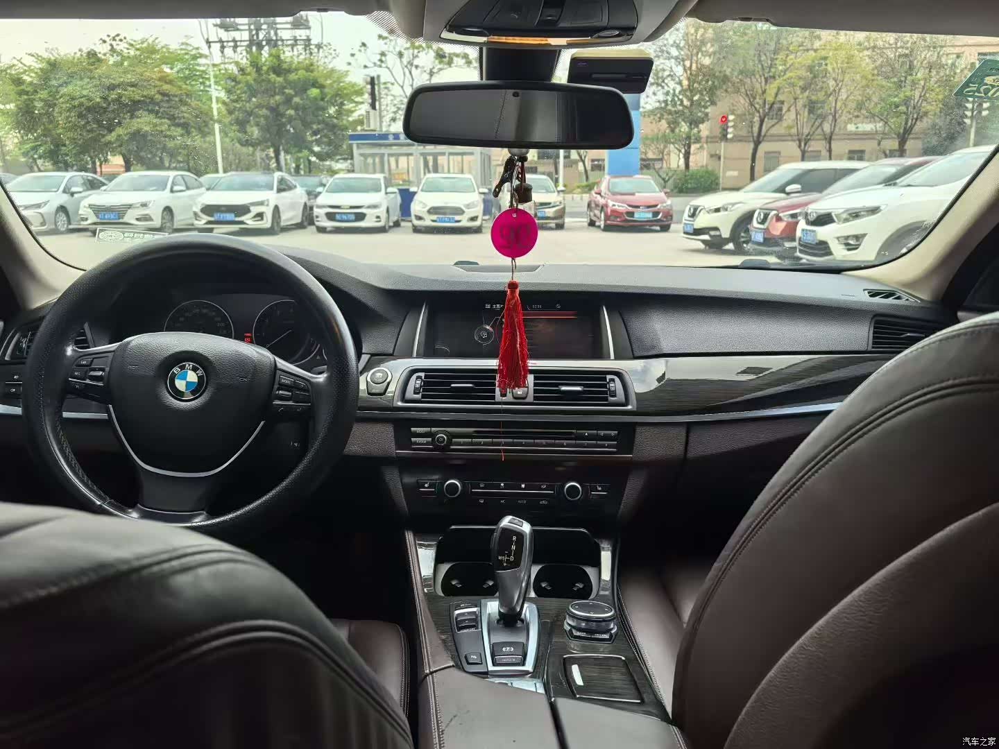 BMW 5 Series, 2015 9