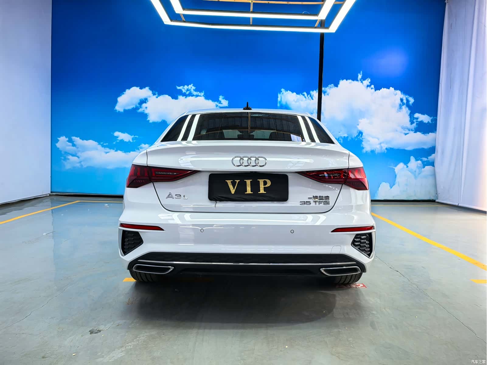Audi A3, 2023 все фото