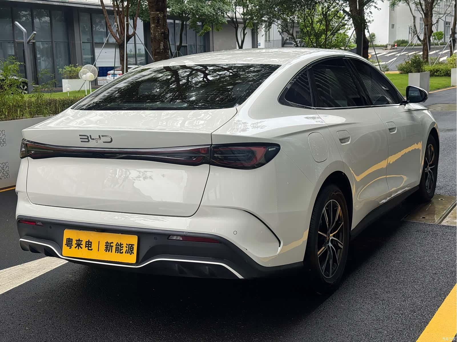 BYD Seal, 2024 6