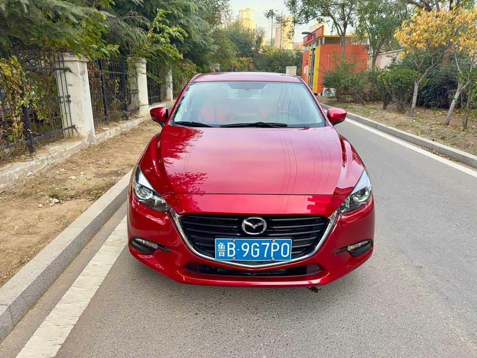 Mazda 3 Angkesaila