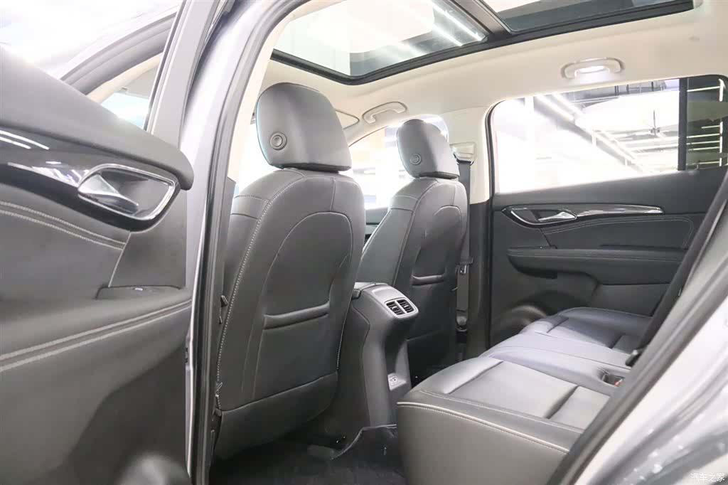 Buick Envision Plus, 2022 16