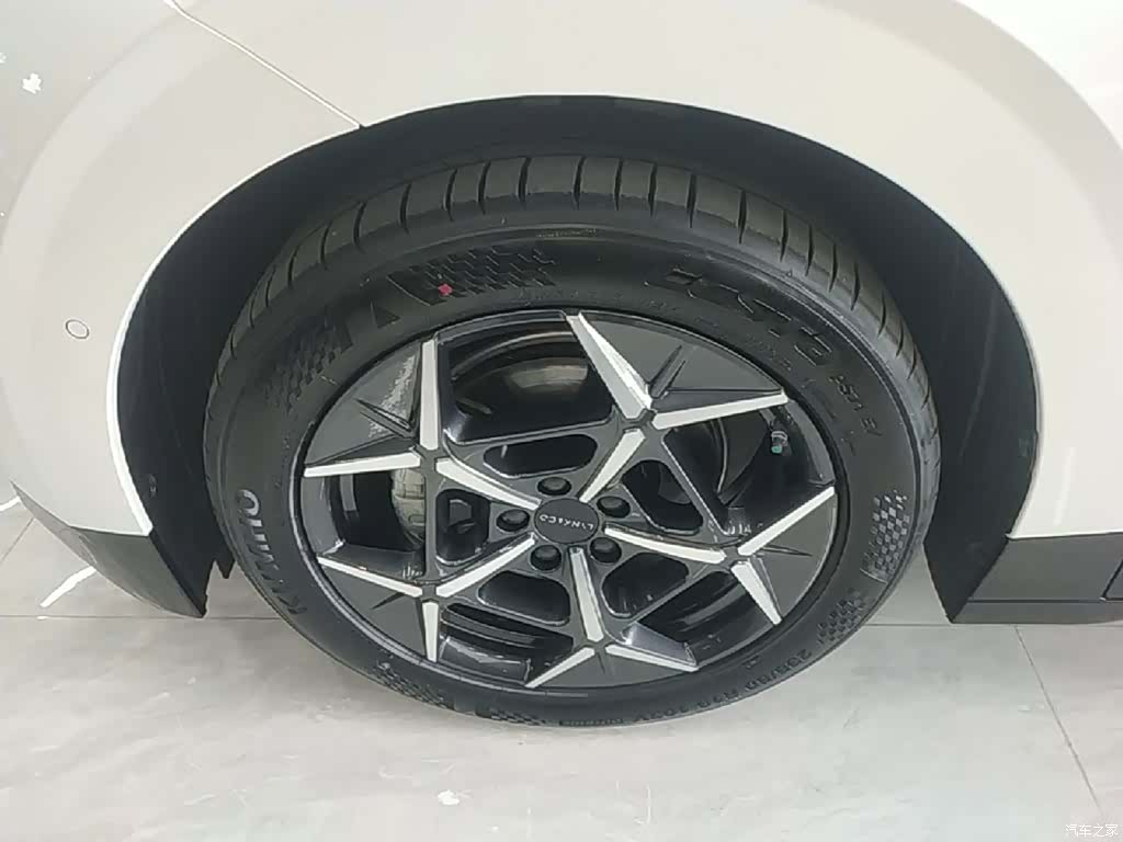 Lynk & Co 02, 2025 23