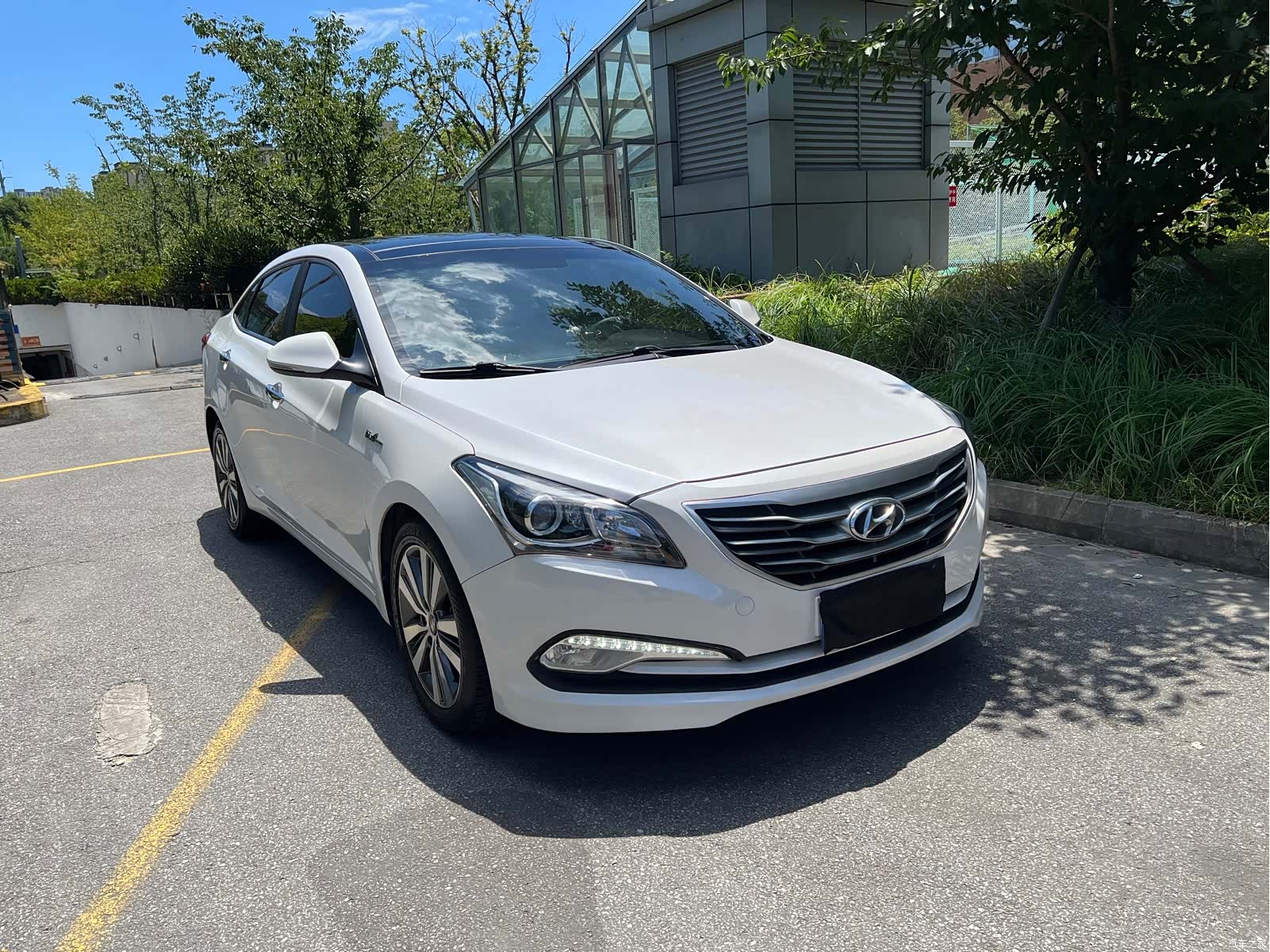 Hyundai GLS, 2017 3