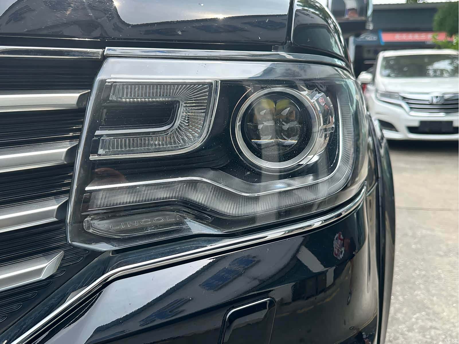 Lincoln Navigator, 2017 14