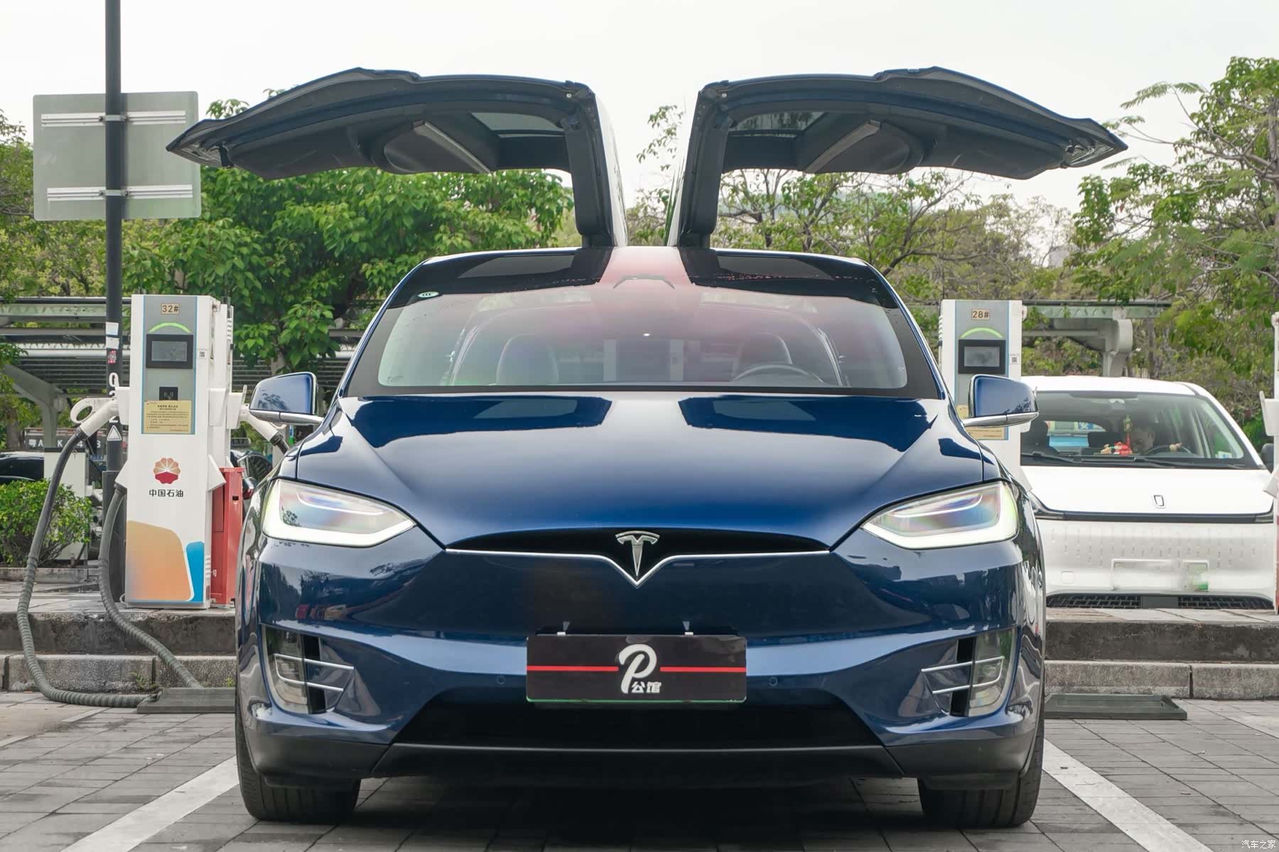 Tesla Model X, 2019 2