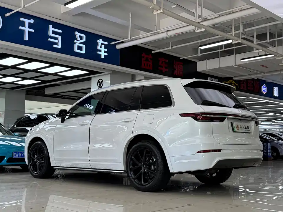 Li Auto Ideal ONE