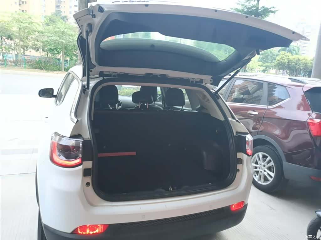 Jeep Compass, 2017 19