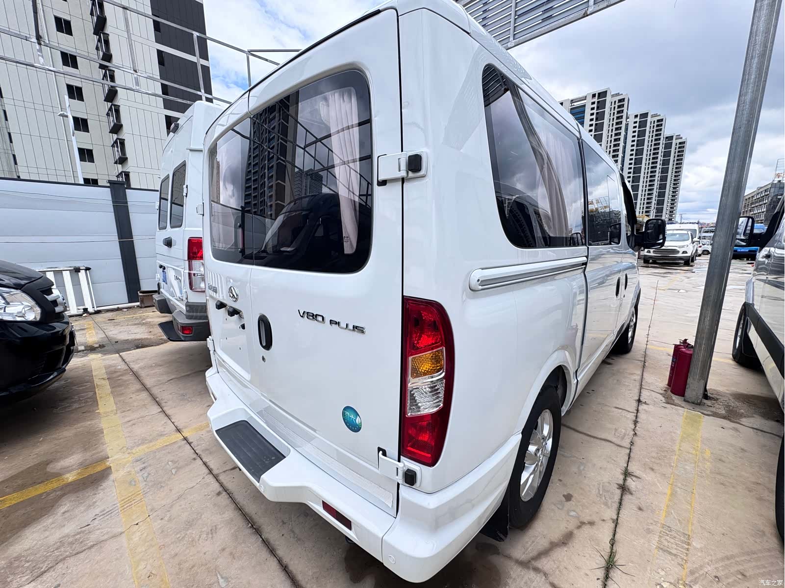 Maxus V80, 2020 4