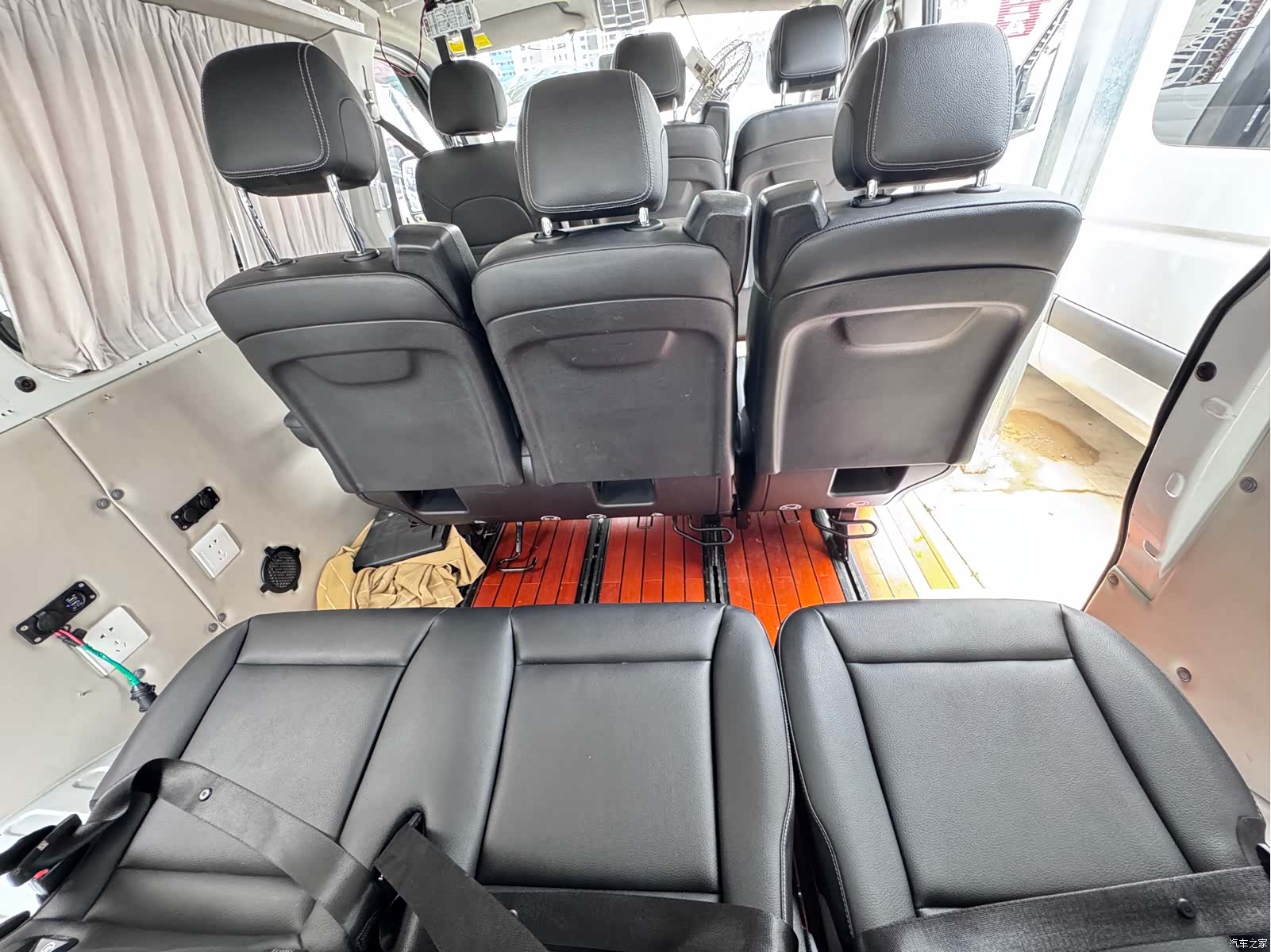 Maxus V80, 2020 16