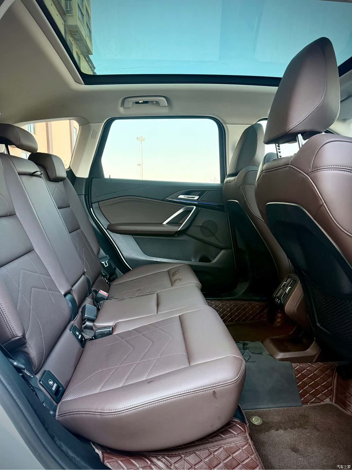 BMW X1, 2023 12