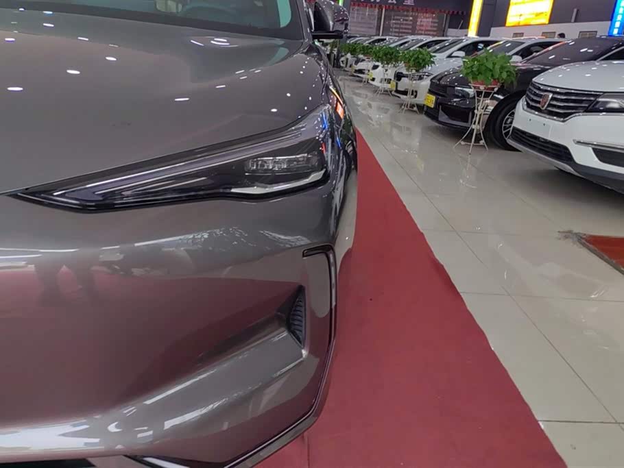 Geely Galaxy Galaxy E5