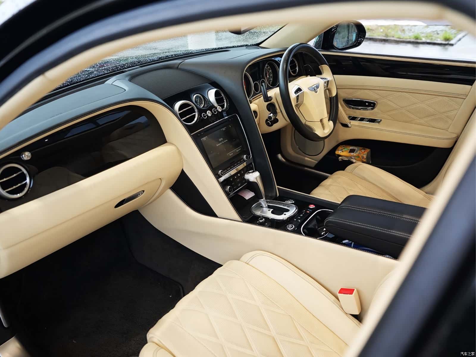 Bentley Flying Spur, 2014 4