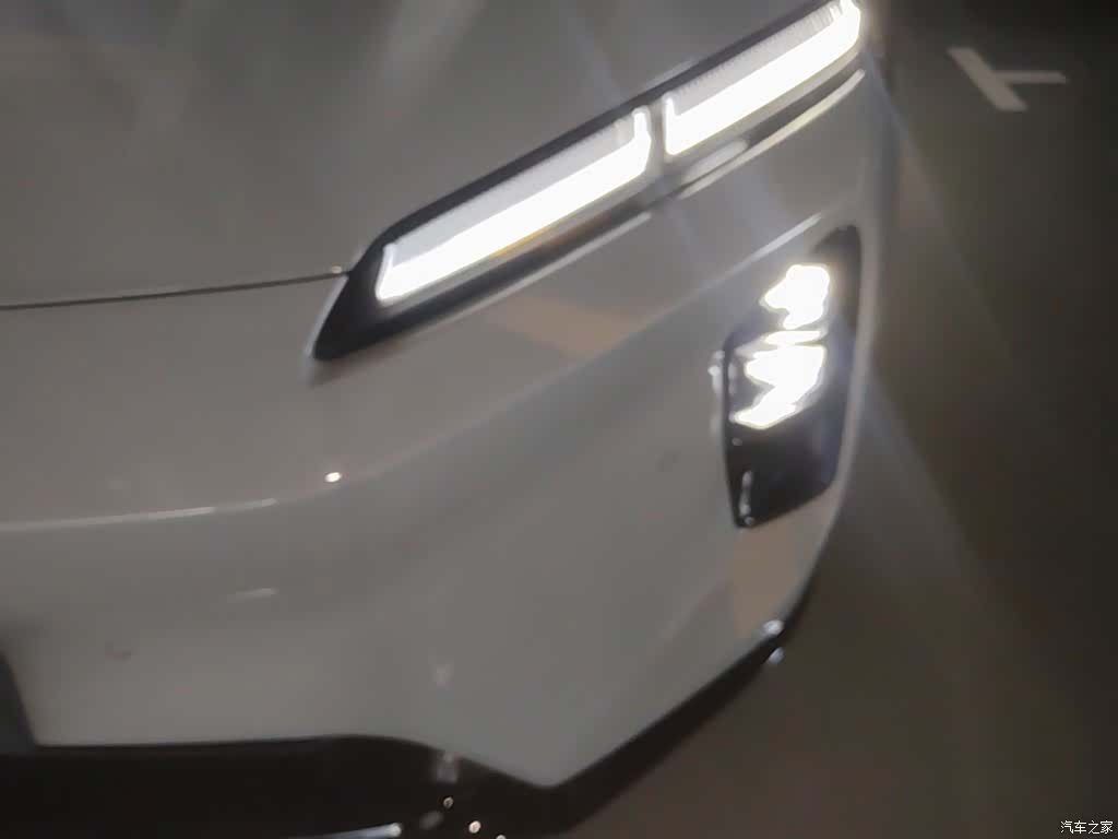 NIO ET5, 2025 24