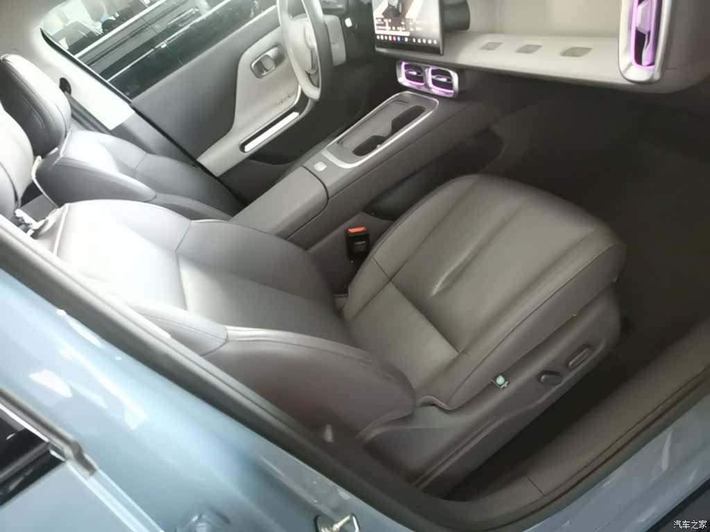 Leapmotor B01, 2025 25