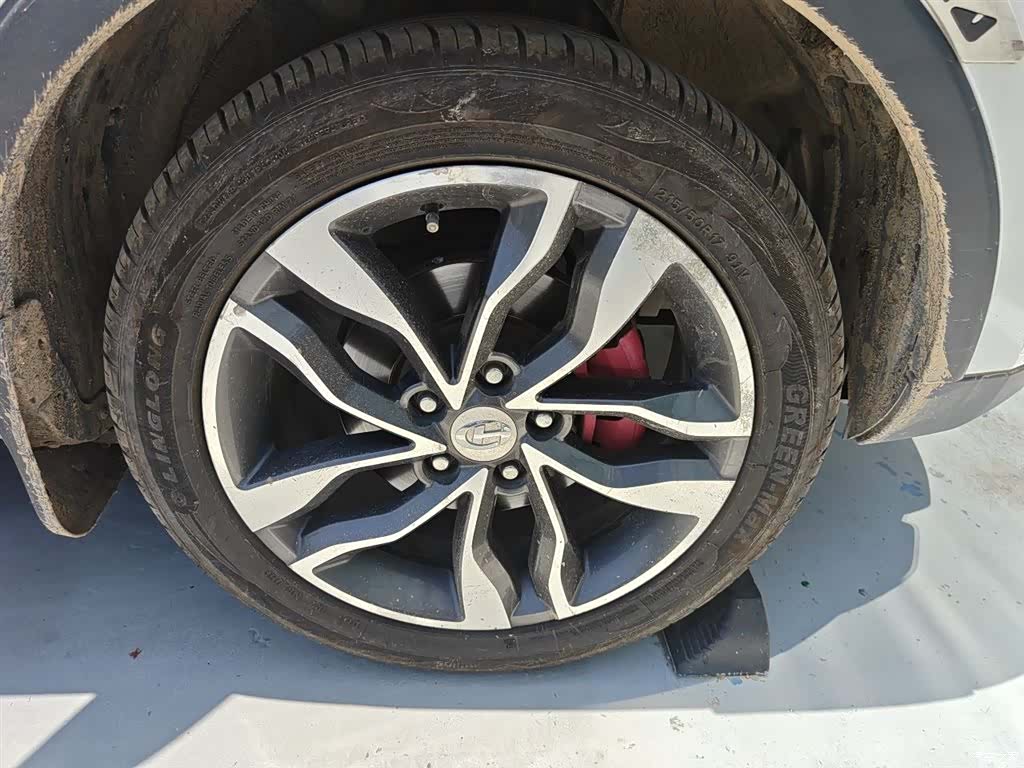 BAIC Q35, 2017 25