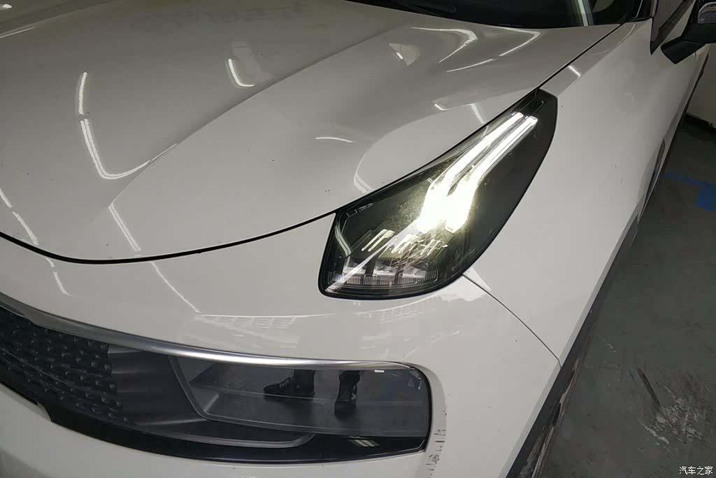 Lynk & Co 01, 2018 все фото