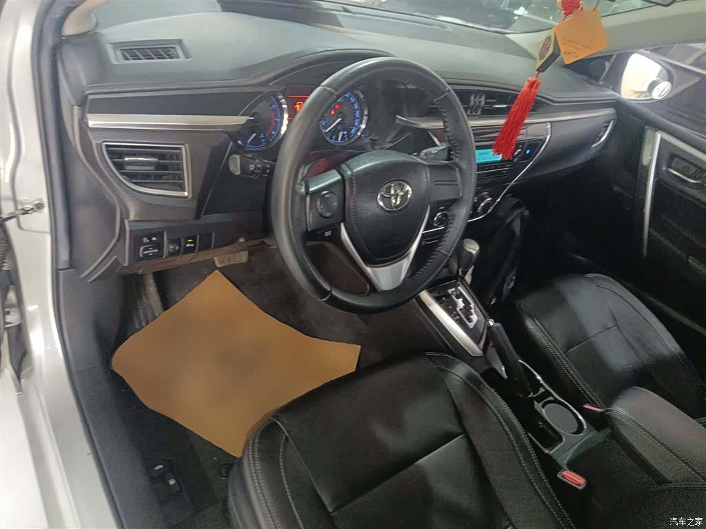 Toyota Corolla, 2015 6