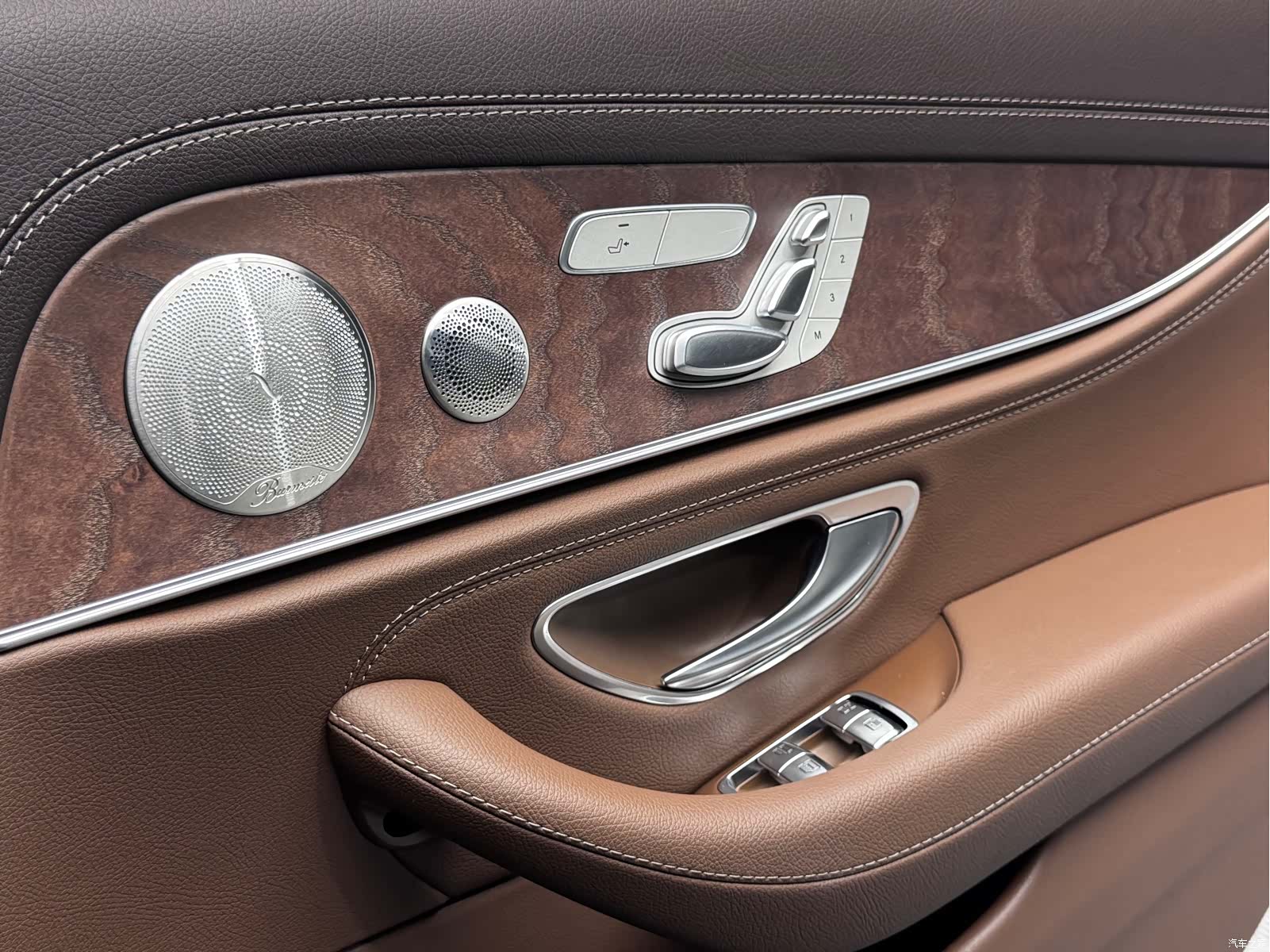 Mercedes-Benz E-Class, 2021 11