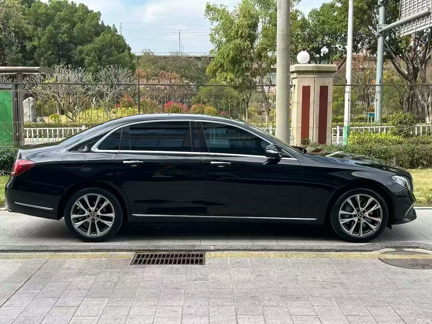 Mercedes-Benz E-Class, 2019 7