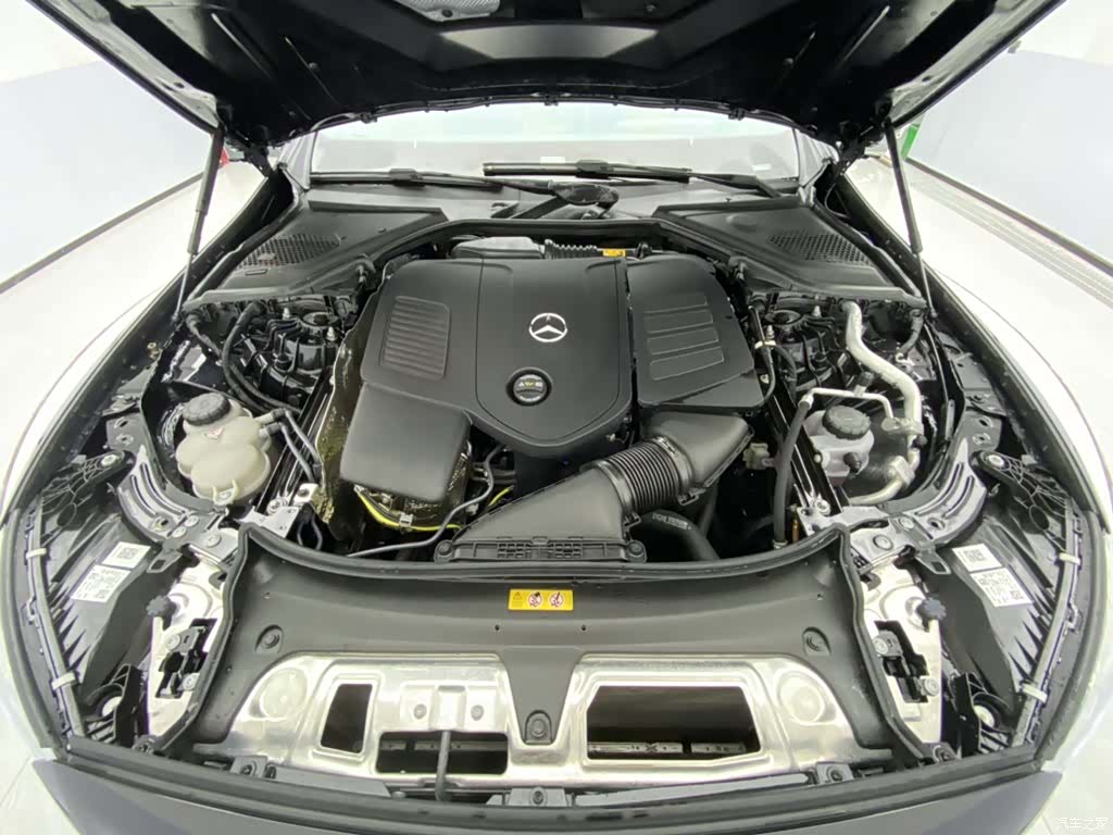 Mercedes-Benz E-Class, 2024 12
