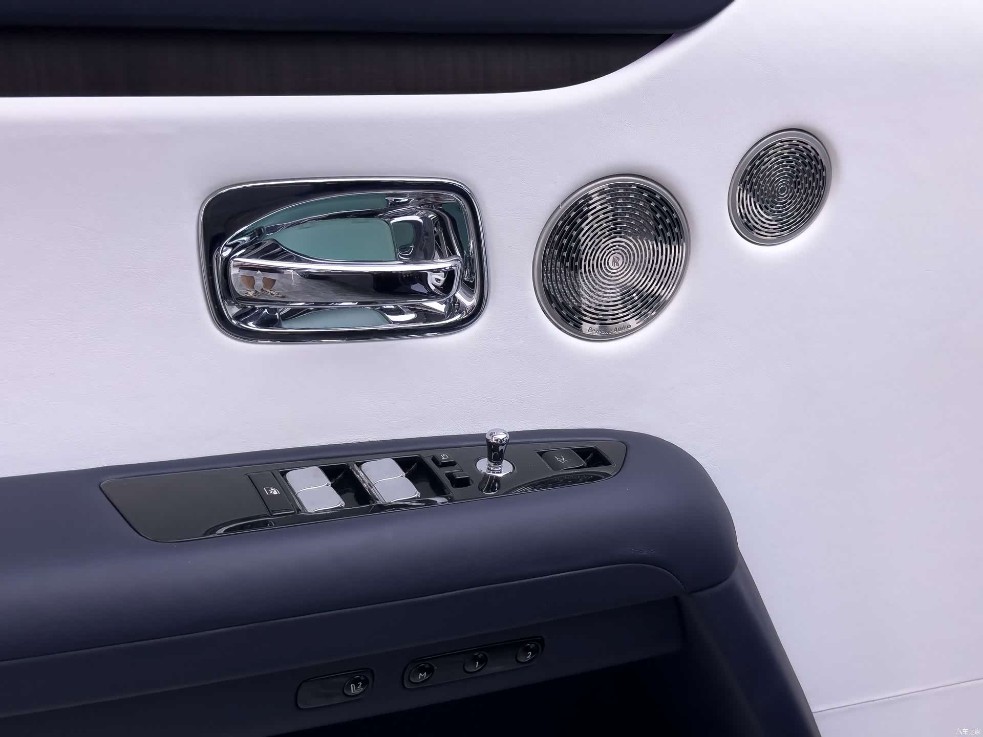 Rolls-Royce Ghost, 2021 13