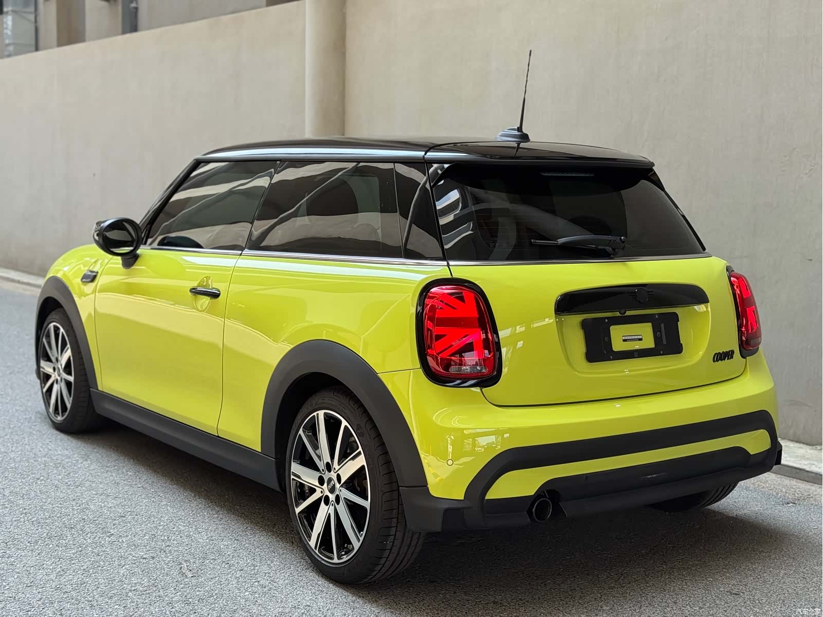 Mini Cooper, 2022 4