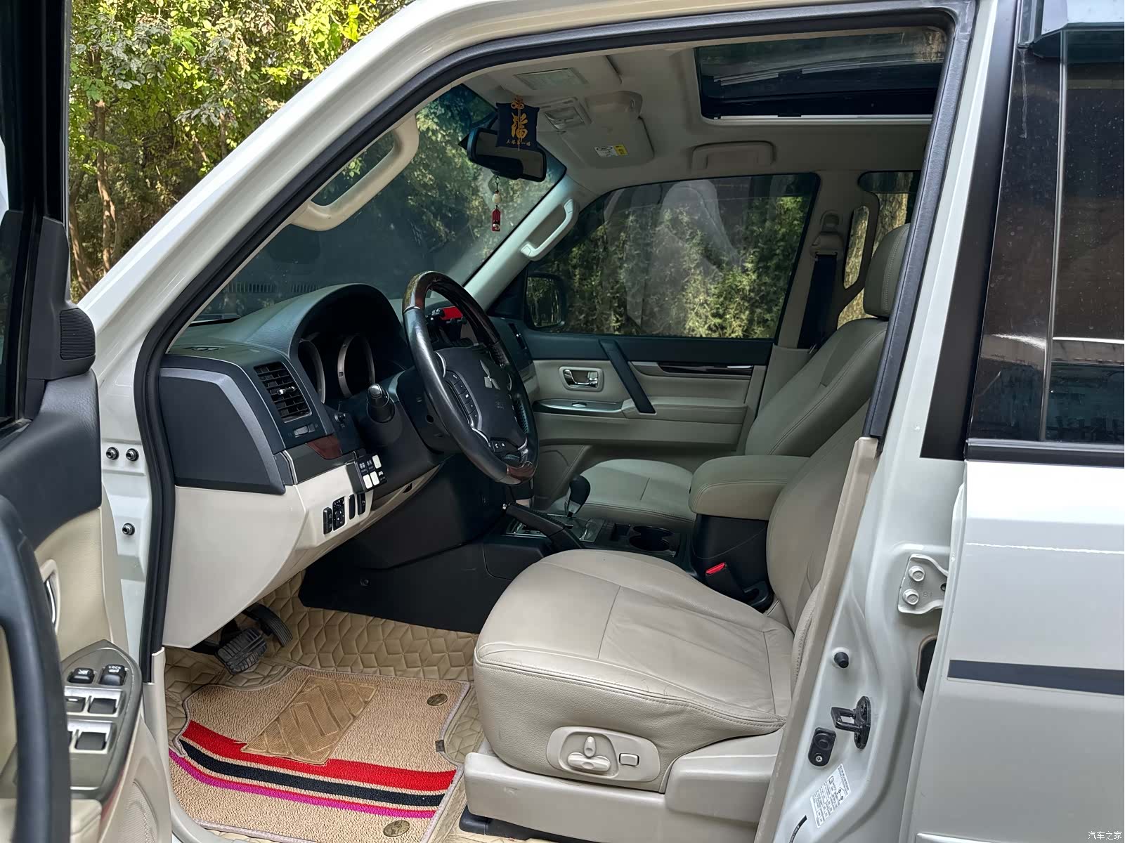 Mitsubishi Pajero, 2020 9