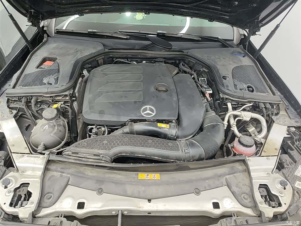 Mercedes-Benz E-Class, 2021 20