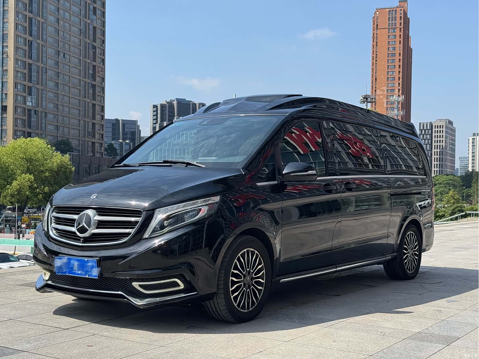 Mercedes-Benz V-Class, 2018 1