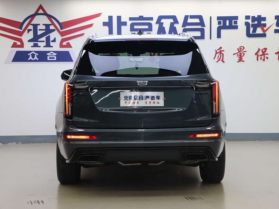 Cadillac XT6