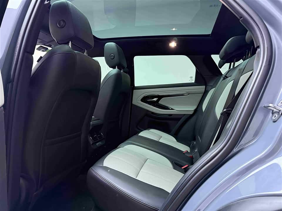 Land Rover Range Rover Aurora