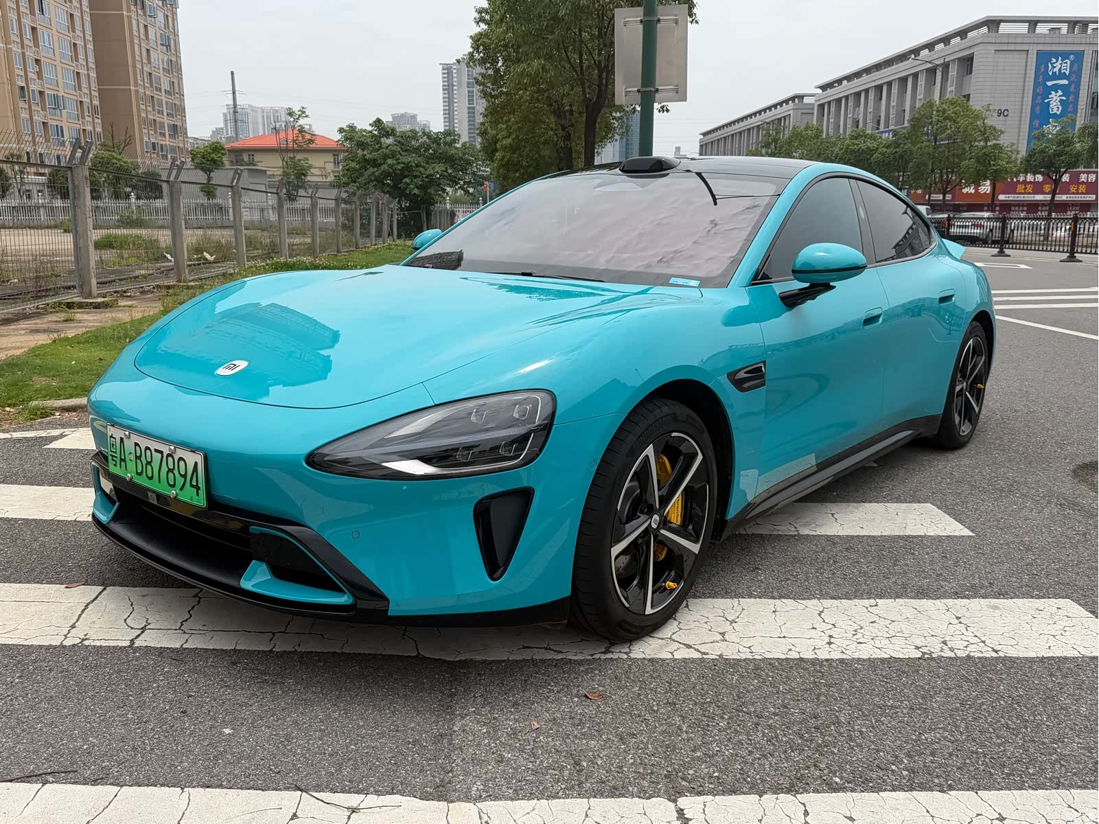 Xiaomi SU7, 2025 1