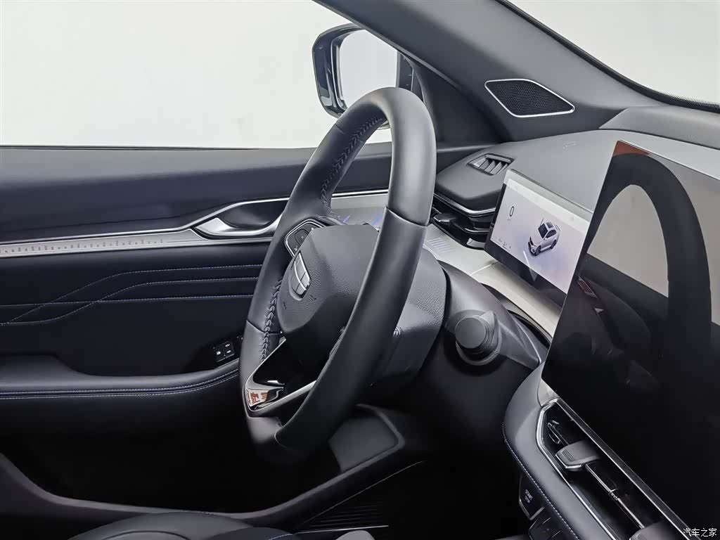 Geely Preface, 2024 22