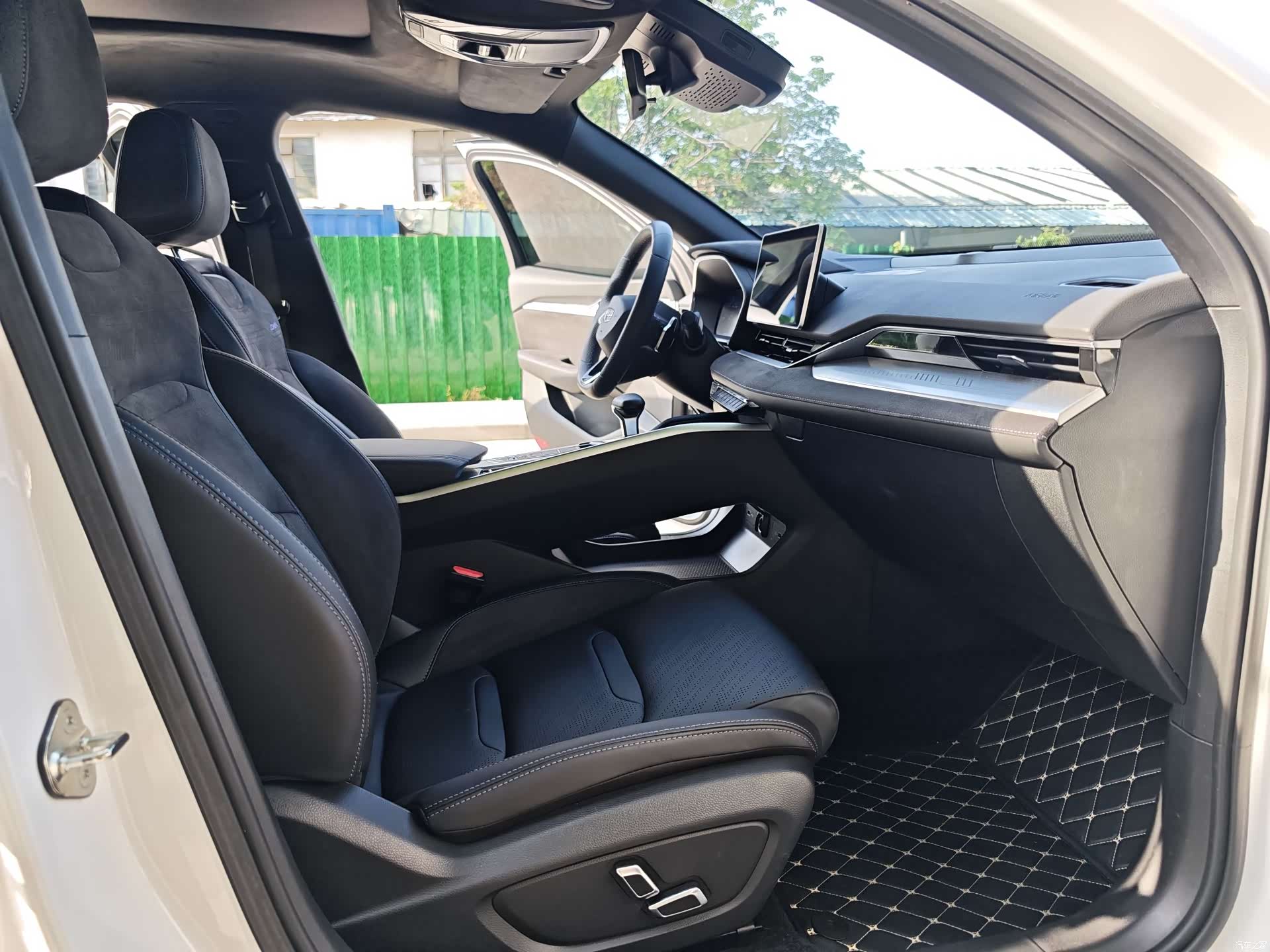 Geely Preface, 2024 8