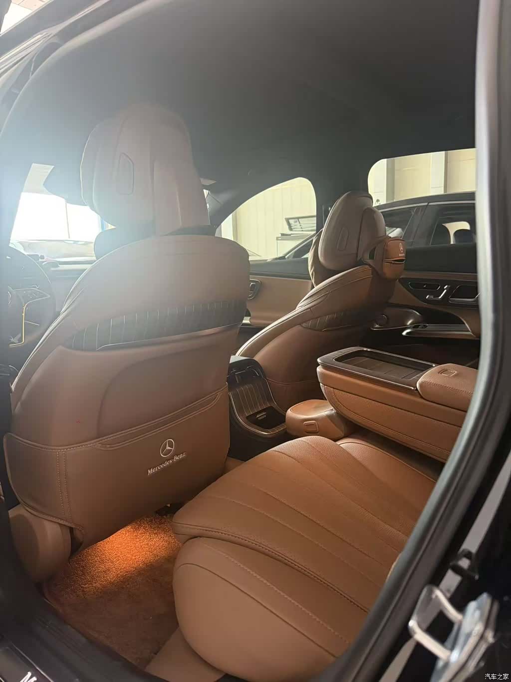Mercedes-Benz E-Class, 2025 все фото