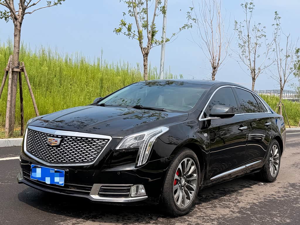 Cadillac XTS