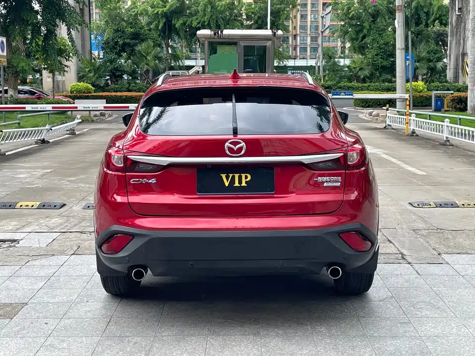 Mazda CX-4