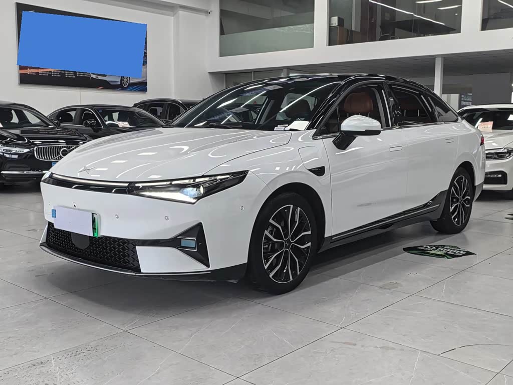 Xpeng P5