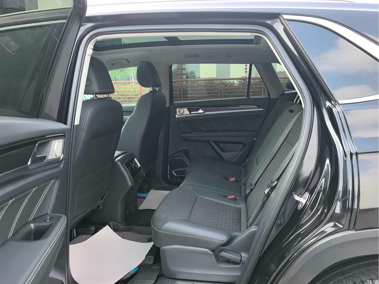Volkswagen Teramont X, 2021 все фото