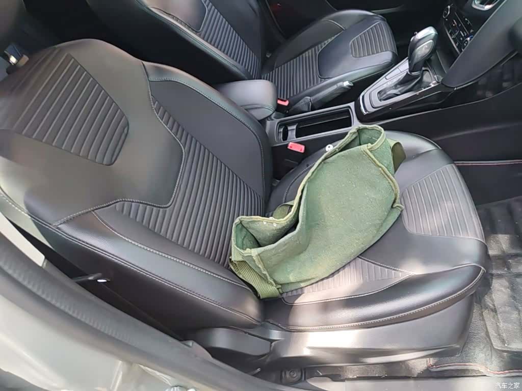 Ford Focus, 2017 25
