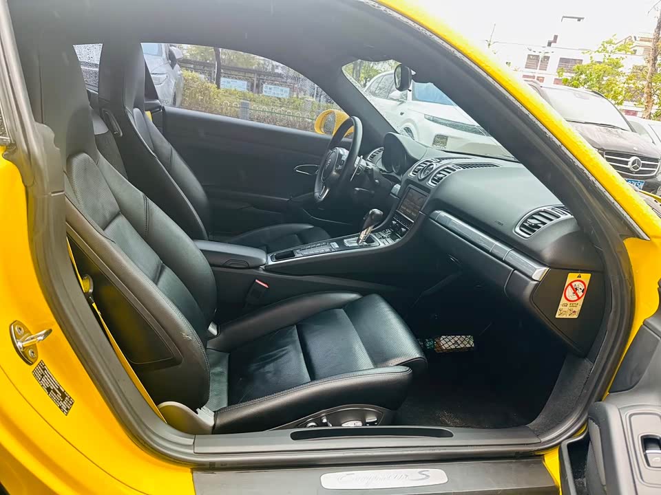 Porsche Cayman
